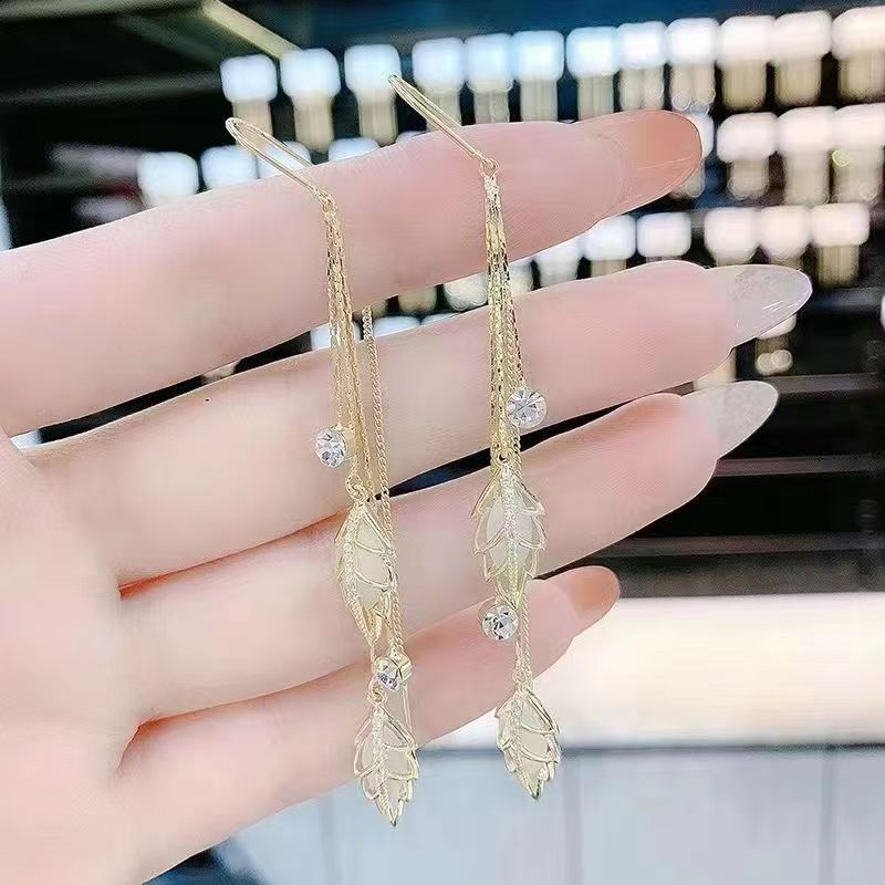 Summer Elegant High-grade Fashionable Long Tassel Thin Effect Ear Line