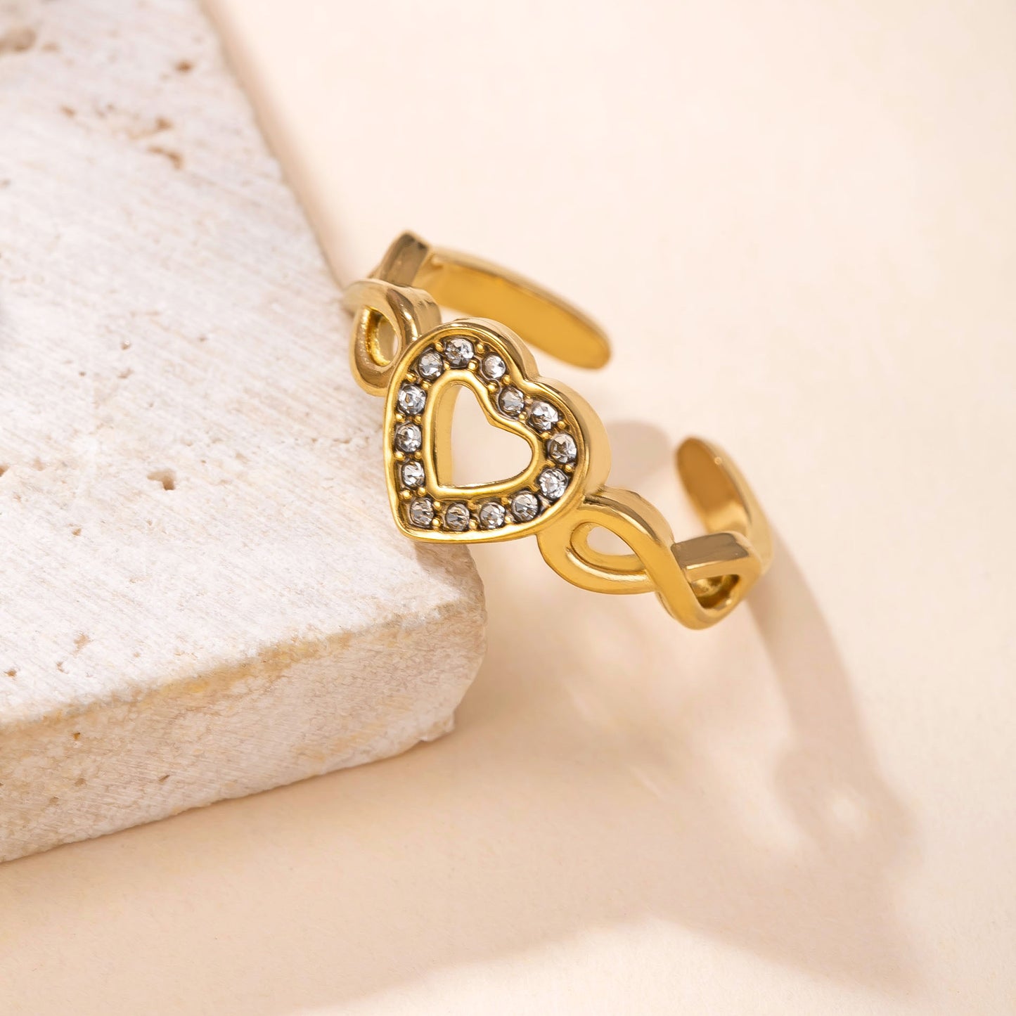 Titanium Steel Casting Chain Hollow Heart Index Finger Sweet Fashion Ring