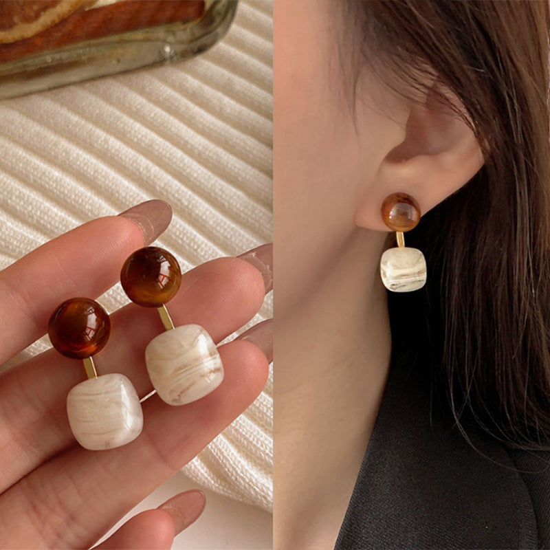 Simple Retro Elegant Ear High Sense Fairy Female Affordable Luxury Stud Earrings