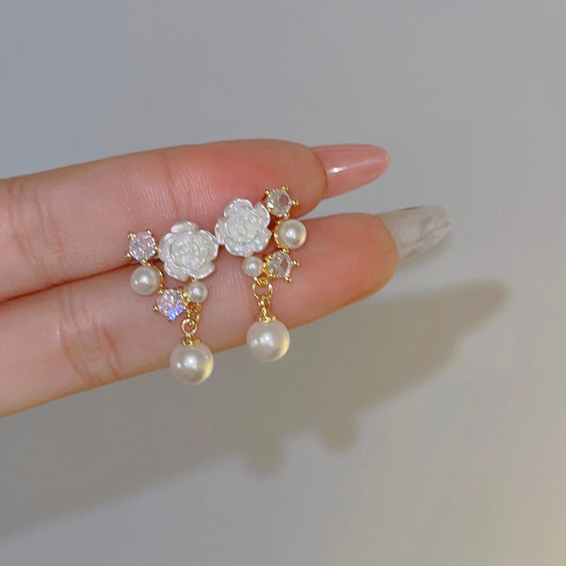 Women's Sier Needle Light Luxury Minority Pearl Flower For Trendy Fresh Stud Earrings