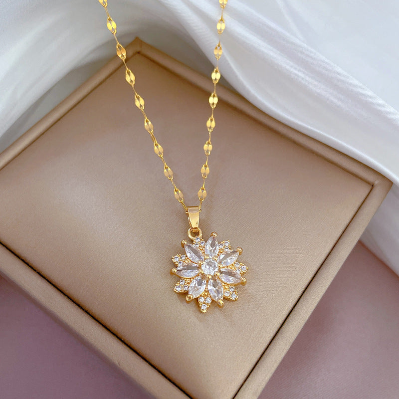 Full Diamond Real Gold Female Lucky Necklaces