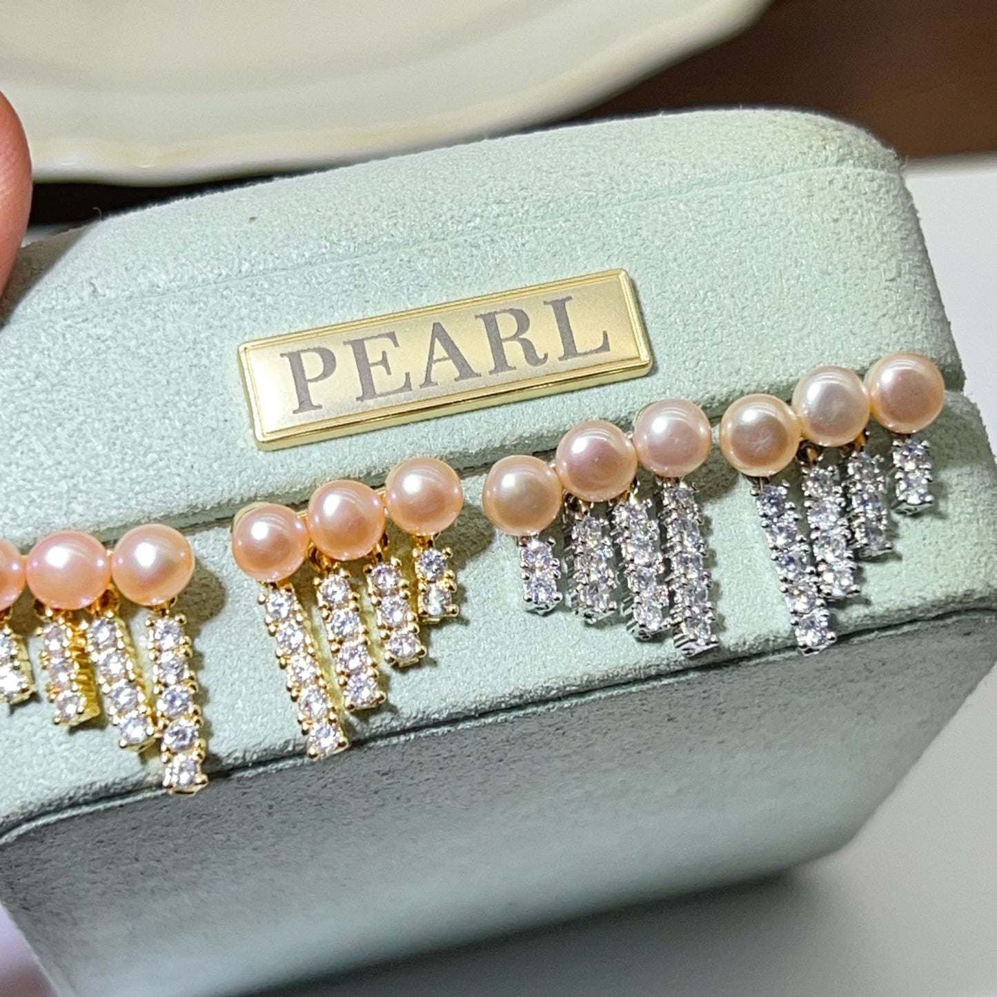 Micro Inlaid Zircon Pearl Tassel Sier Needle Earrings