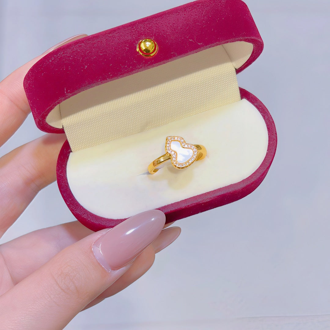Women's Alluvial Gold Retro Affordable Luxury Design Brass Plated Fashion Ring