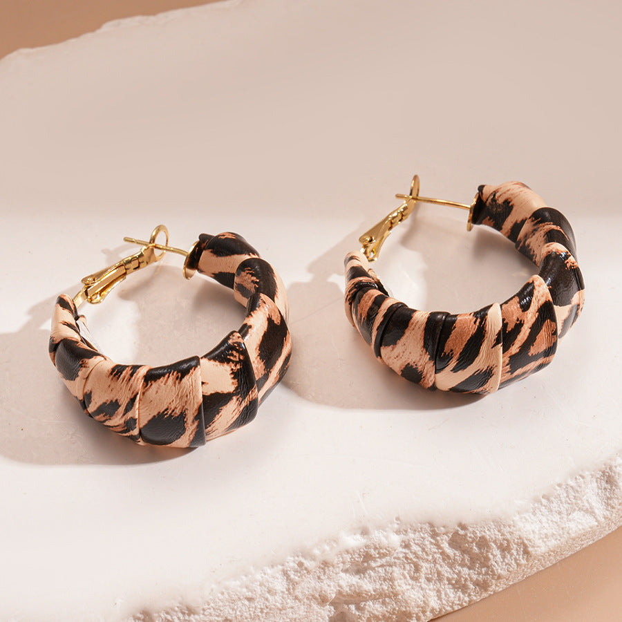 Chinese Style Coffee Color Wooden Bead Light Luxury High-grade Mori Rings