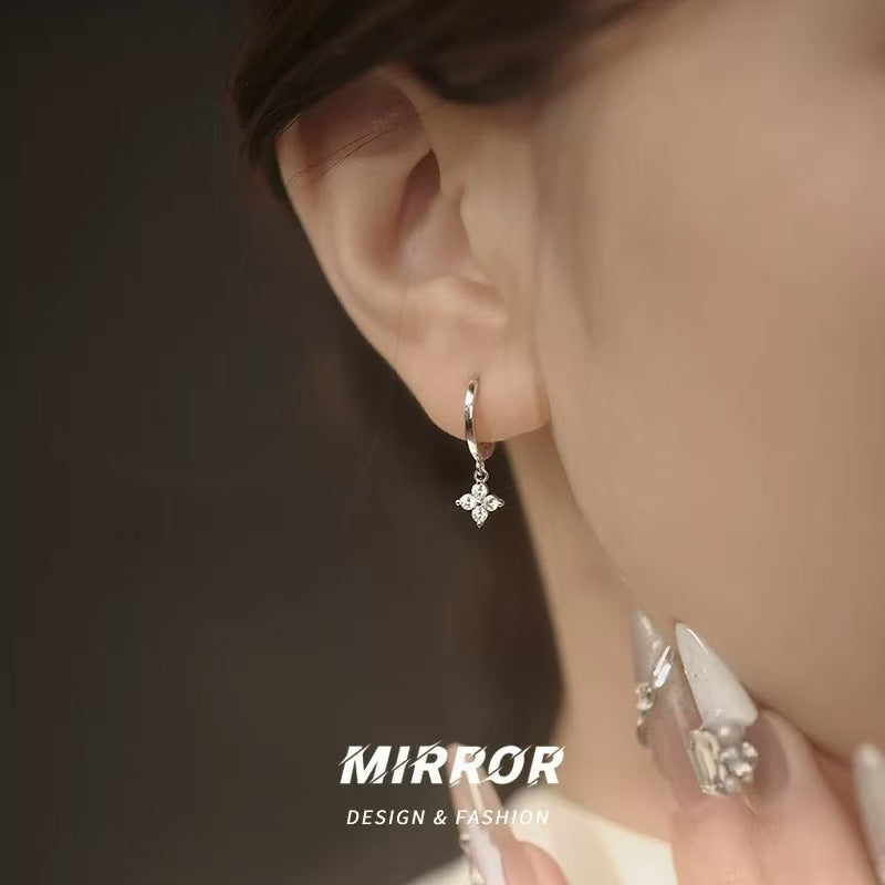 Women's Trendy Sophisticated Type Ear Clip French Earrings