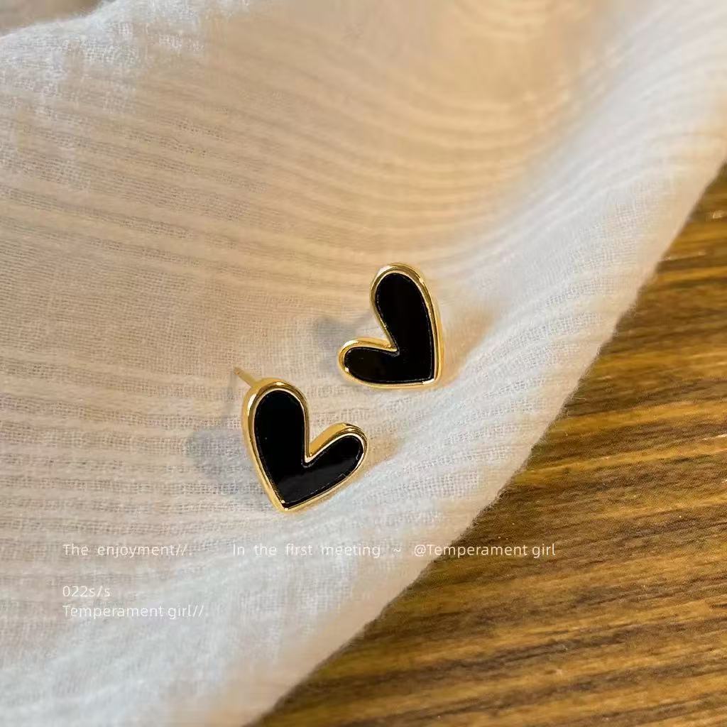 Women's Pair Cross Mirror Classic Fashion Simple Love Heart High-grade Earrings