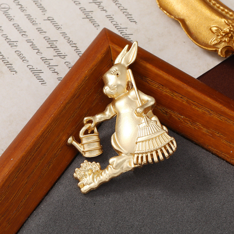 Rabbit Brooch Retro Animal Pin Cute Female Bag Brooches