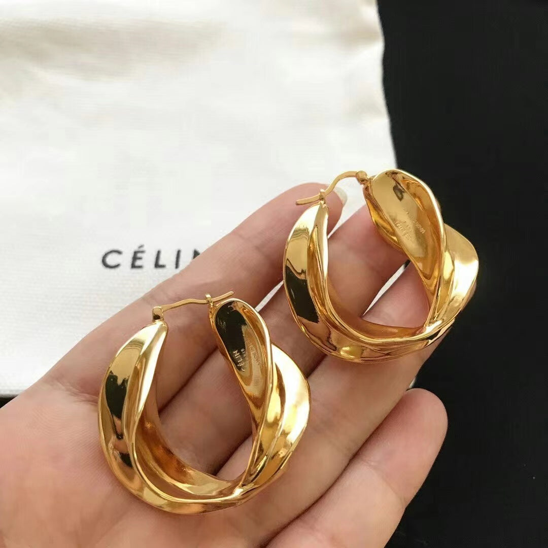 High-grade Minimalist Style Personality Fashion Circle Earrings