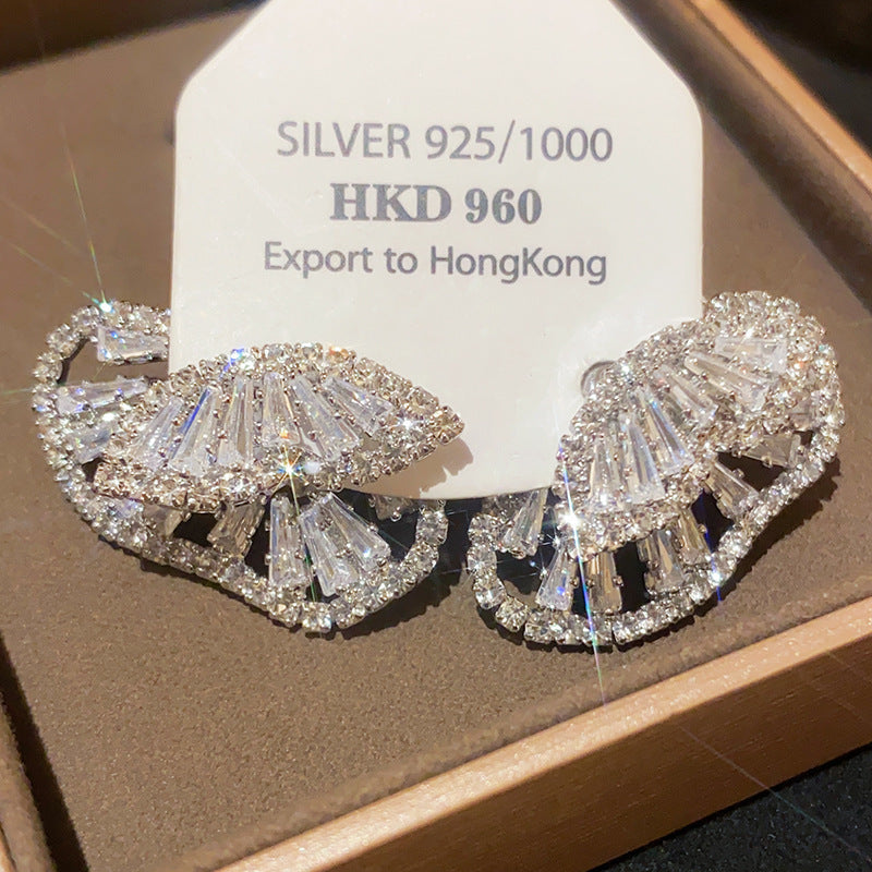 Women's Zircon Flower Light Luxury High-grade Temperament Fashion Earrings