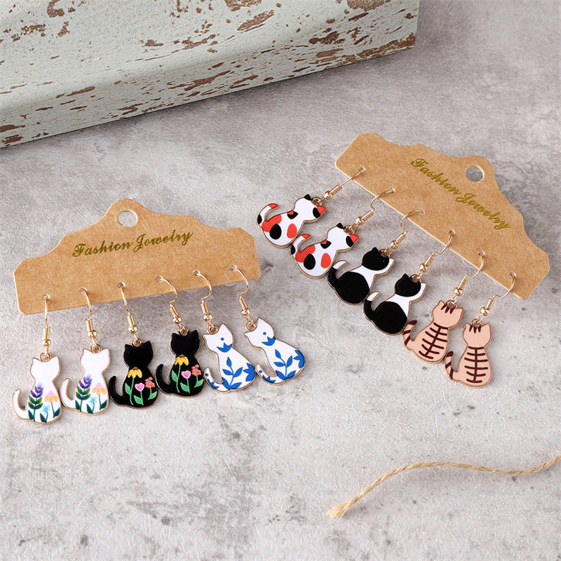 Flower Spot Pattern Cat Simple Minority Earrings