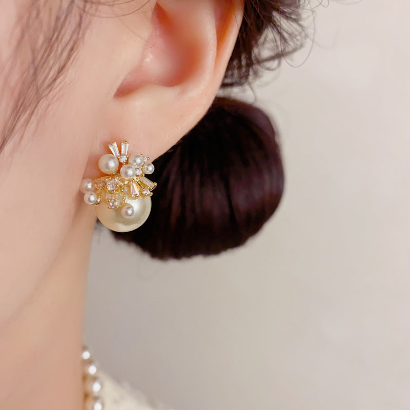 Pearl Petal Temperament Entry Lux Gentle Earrings