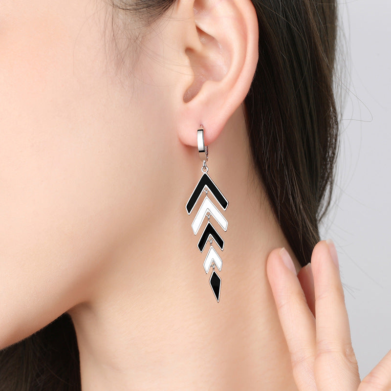 Festival High-rise Female Arrow Retro Temperament Earrings