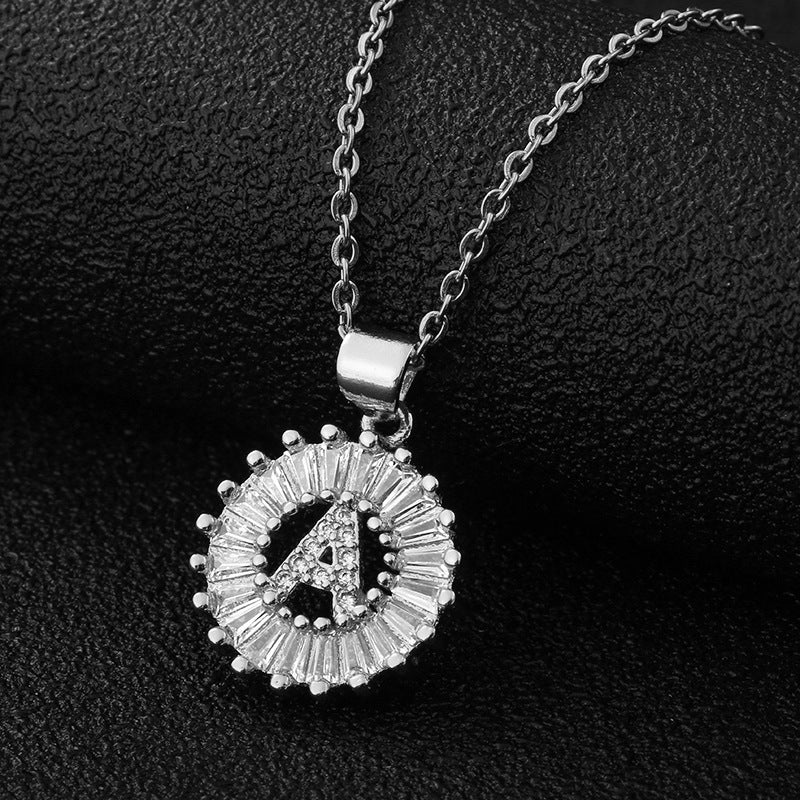 Xi Copper Inlaid Zircon Small Size Round Necklaces