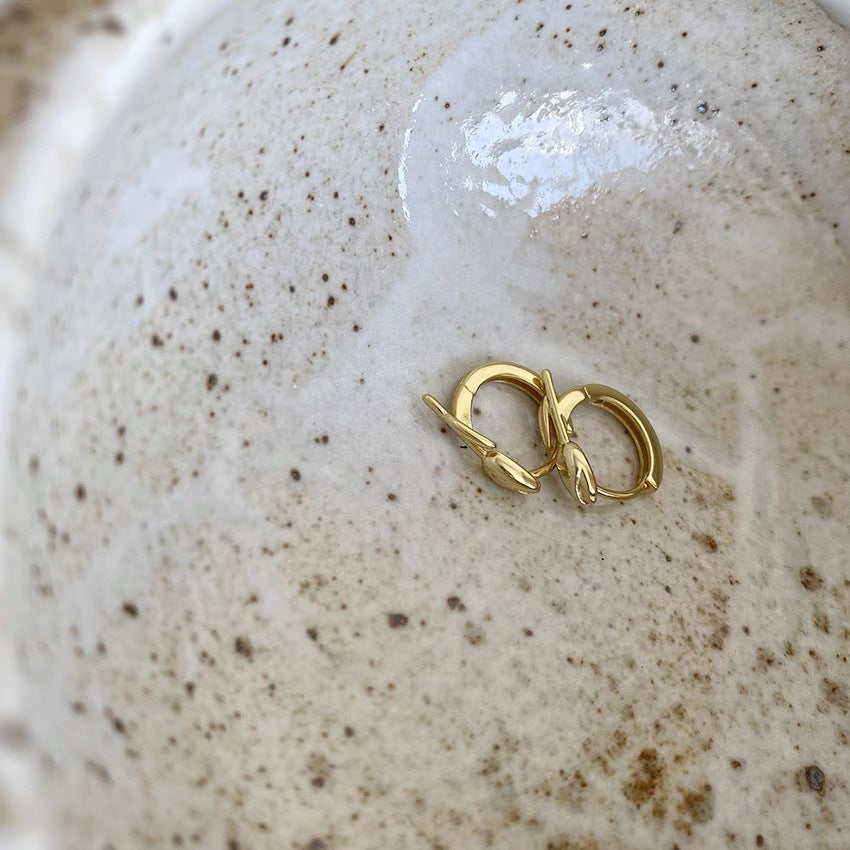 Women's Cold Style Tulip Flower Clips Summer High Rings