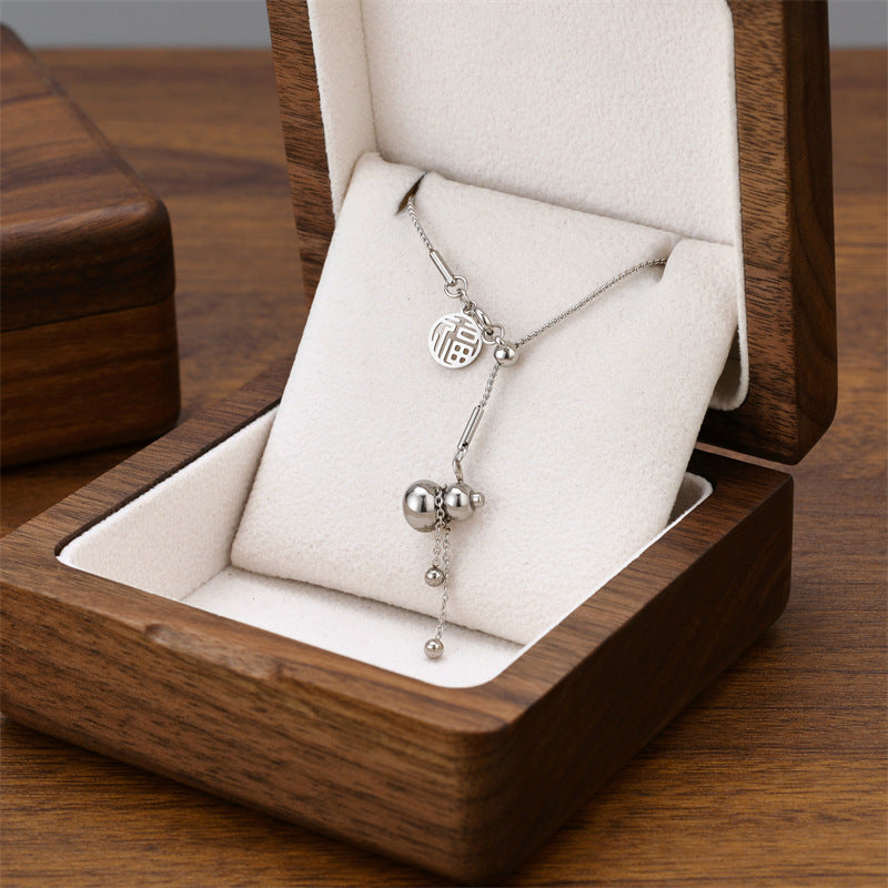 Titanium Steel Female Niche Simple Temperament Clavicle Pendants