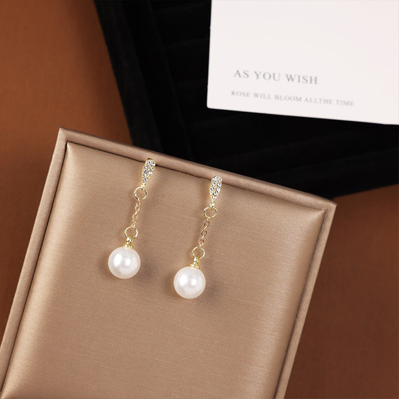 Women's Perfect Circle Pearl Tassel High-grade Elegant Korean Style Earrings