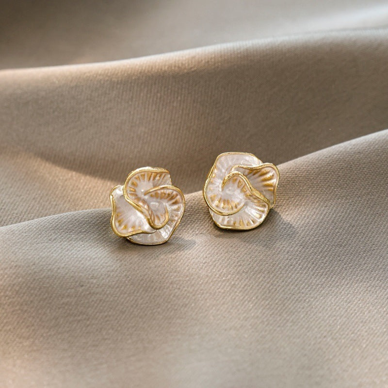 Women's Needle High-grade Super Flash Zircon Light Luxury Refined Grace Earrings