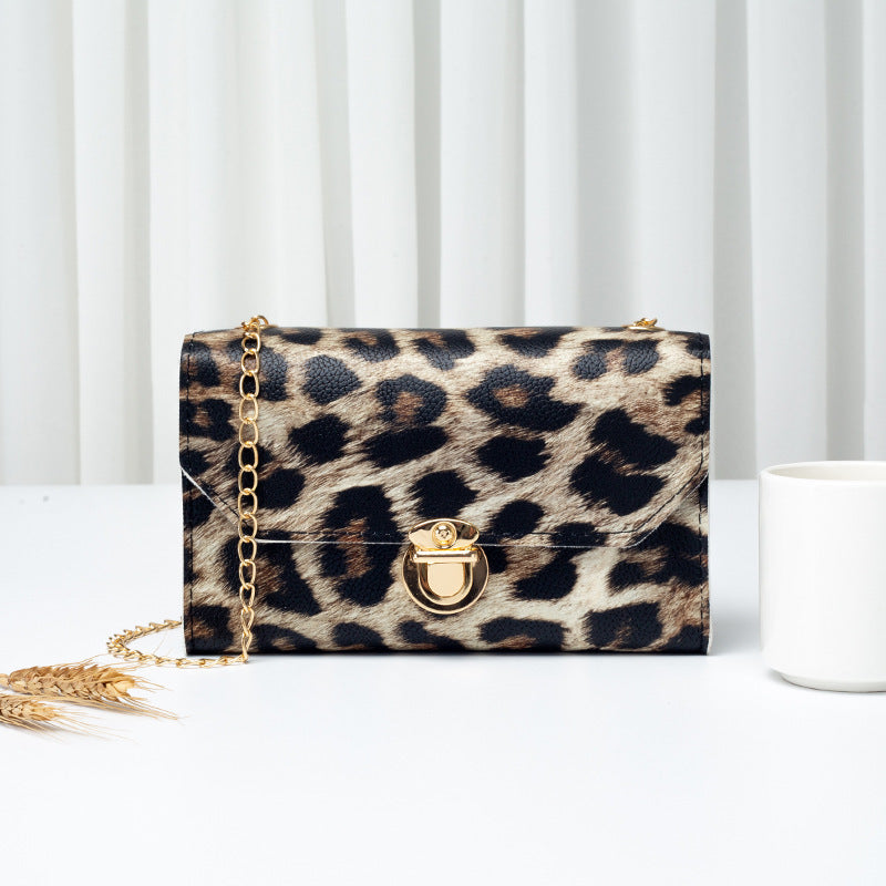 Fashion Vintage Leopard Print Exaggerated Personalized Metal Bracelet