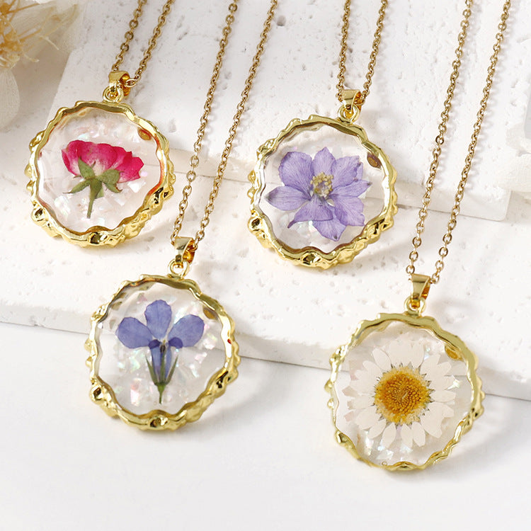 Luxury Flower Resin Preserved Fresh Epoxy Dried Ornament Necklaces