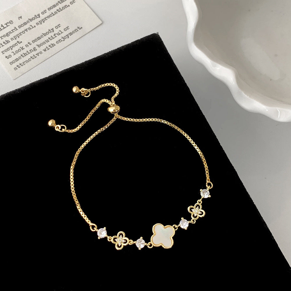 Women's Inlay Fritillary Four-leaf Flower Pull-out Light Luxury High-grade Bracelets