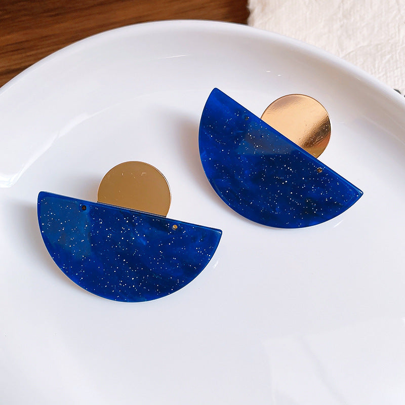 Cheese Pleated Fashionable Casual Style Ear Hook Earrings