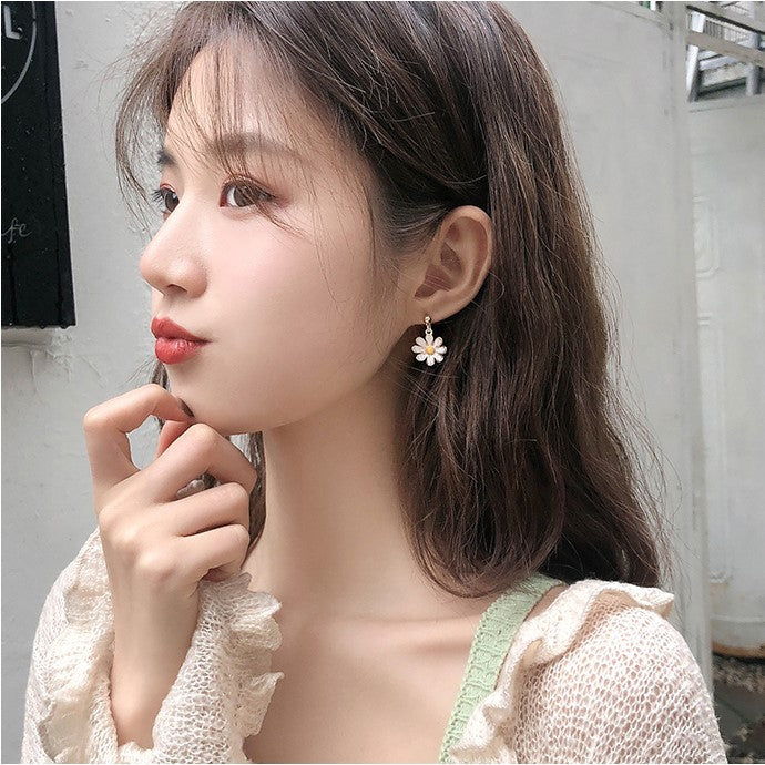 Cartoon Female Fashion Design Korean Style Earrings