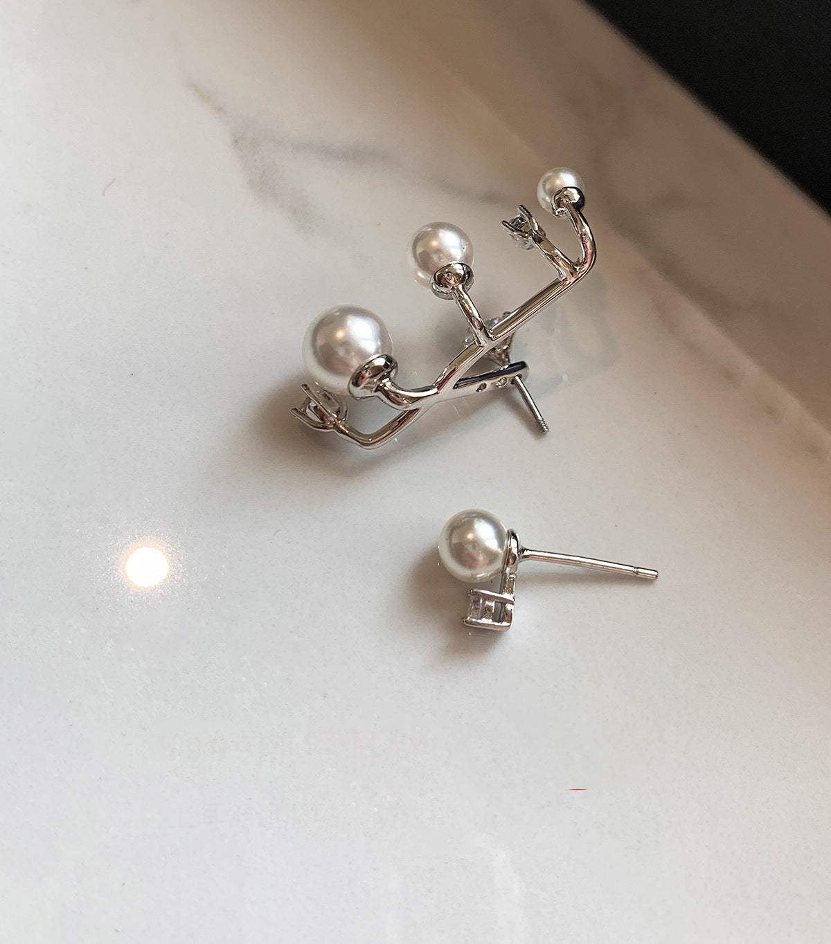 Women's Diamond Pearl Light Luxury High-grade Super Beautiful Stud Earrings