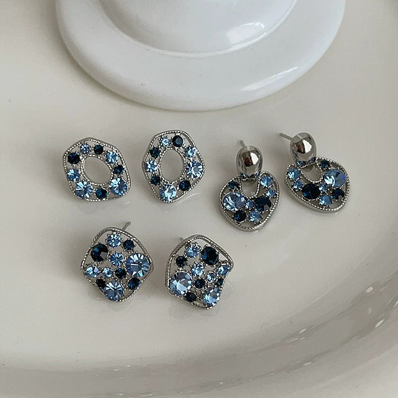 Women's Zircon Hollow Geometric Metal For Simple Fashion Trend Commuting Rings