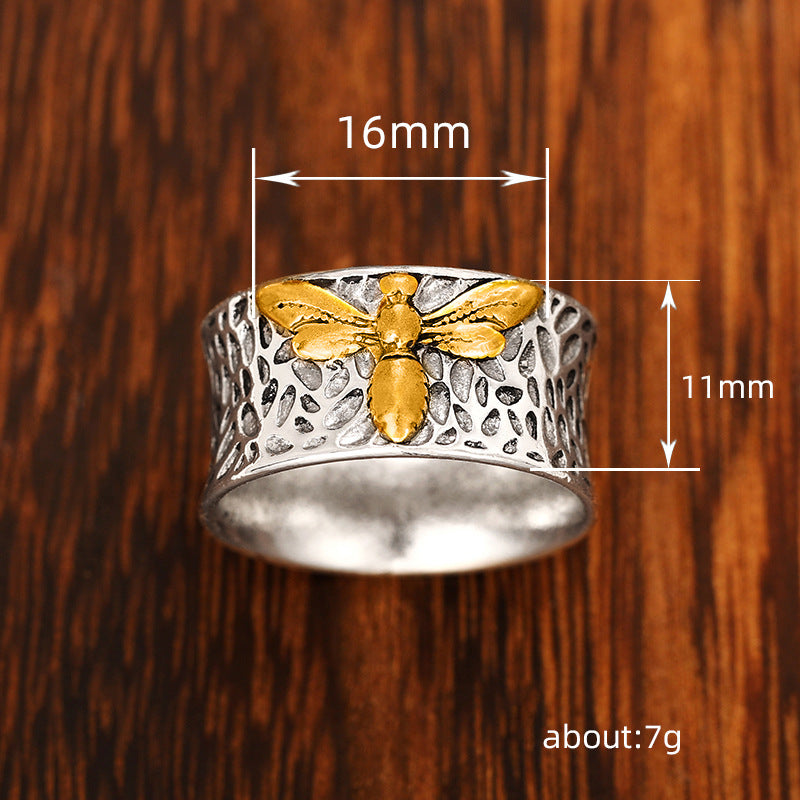 Shi Moth Insecta Creative Retro Three-dimensional Ring