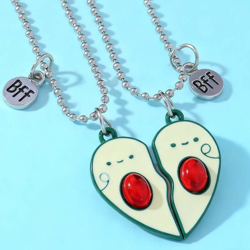 Love Magnetic Good Friend Heart-shaped Three-piece Necklace