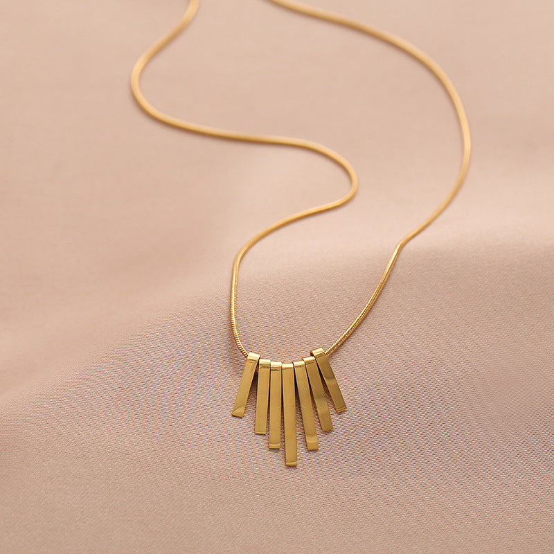 High-grade Simple Retro Gold Tassel Female Trendy Necklaces