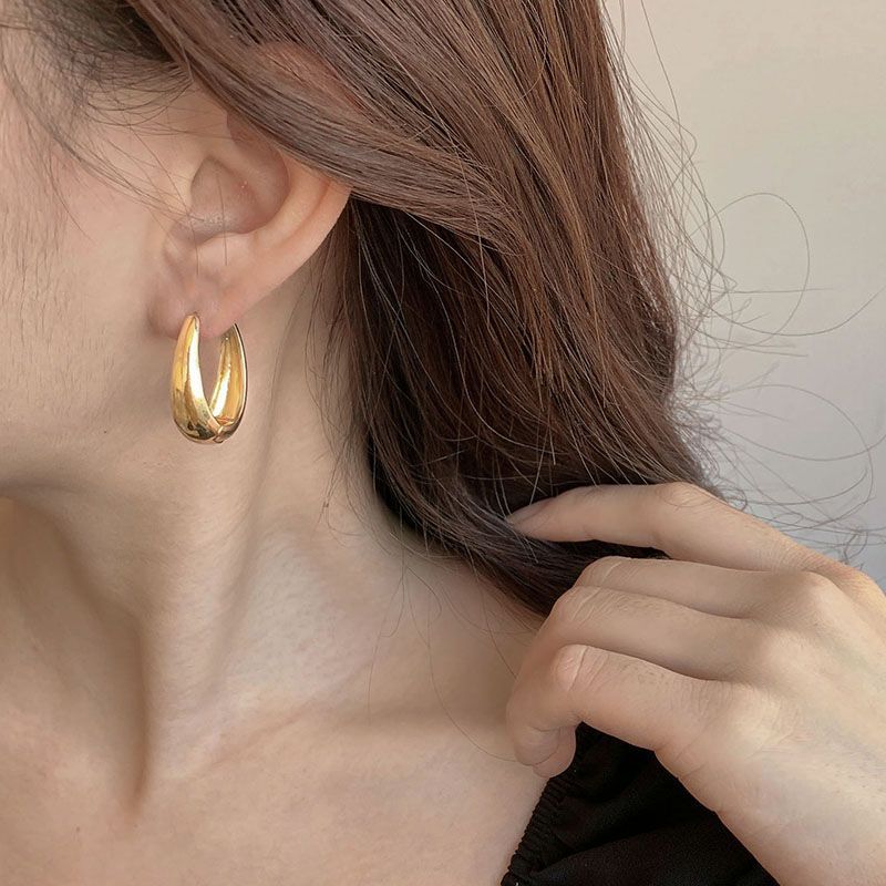 Women's Golden Light Luxury High-grade Metal Design Earrings