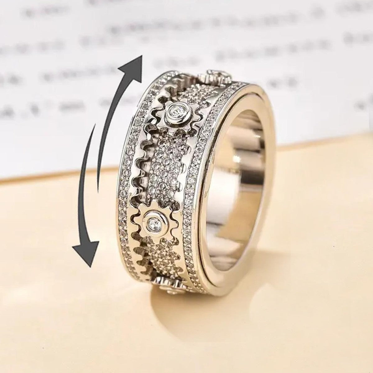 Diamond Rotating Gear Rotatable Starry Fashion Personalized Hip Hop Valentine's Ring