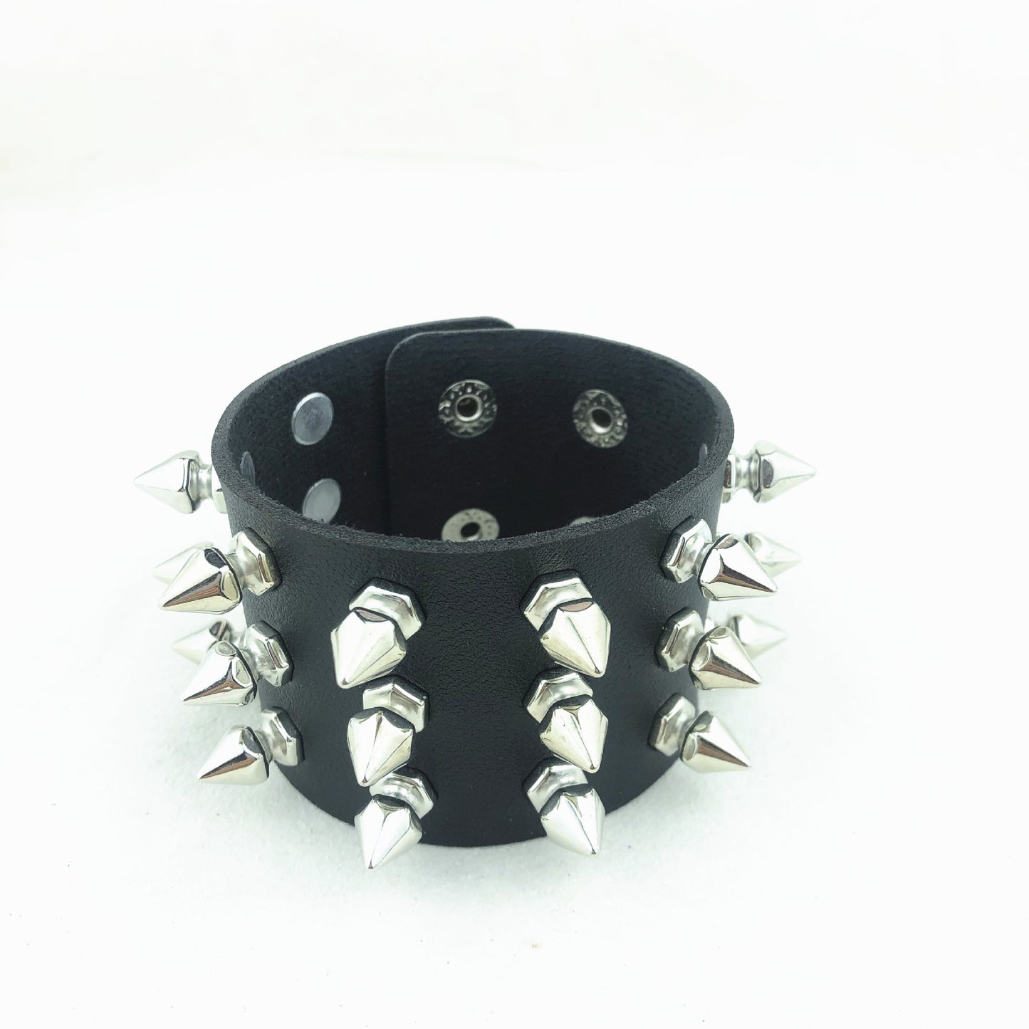 Street Dance Pointed Rivet Rows Splendid Trendy Punk Bracelet