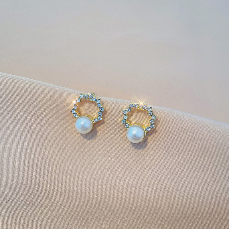 Women's Light Luxury Summer Fashion Stall Night Earrings