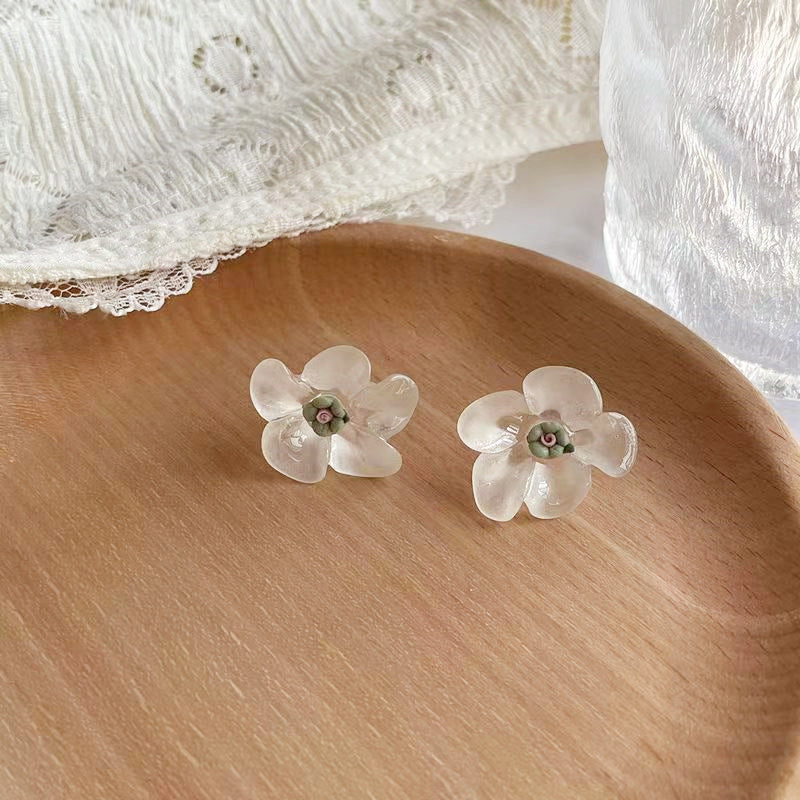 Women's Transparent Acrylic Flower For Temperament Wild Ear Stud Earrings