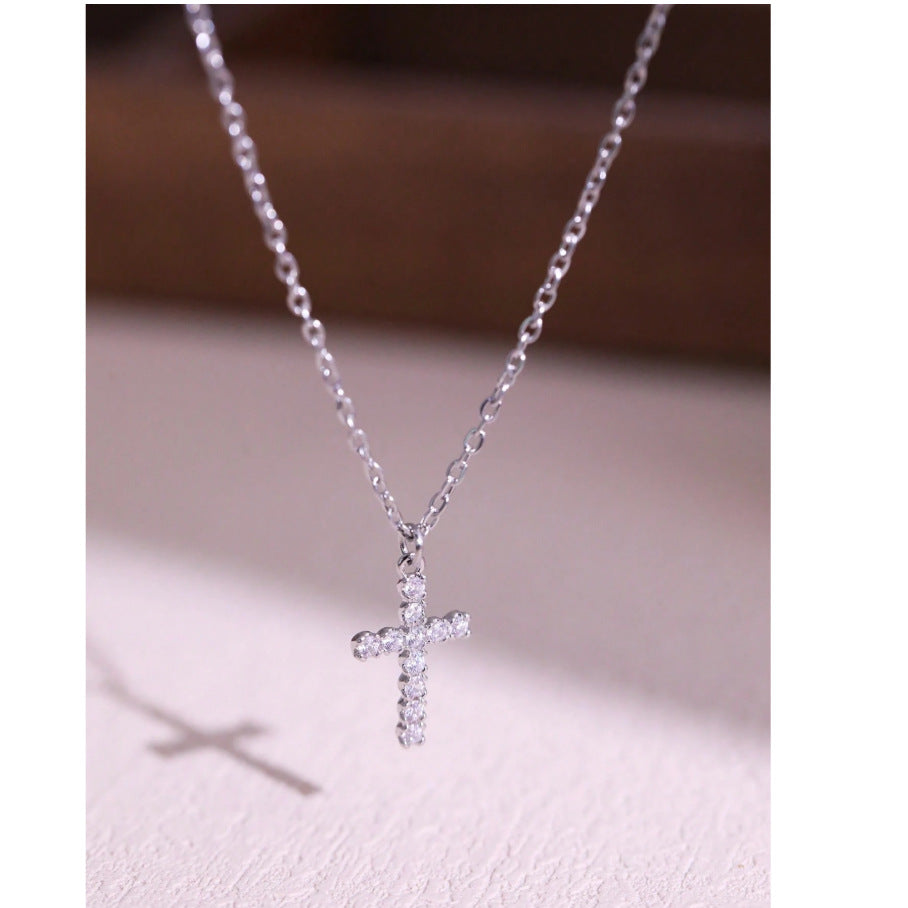 Women's Shiny Sier Diamond Cross For Hot Sweet Necklace