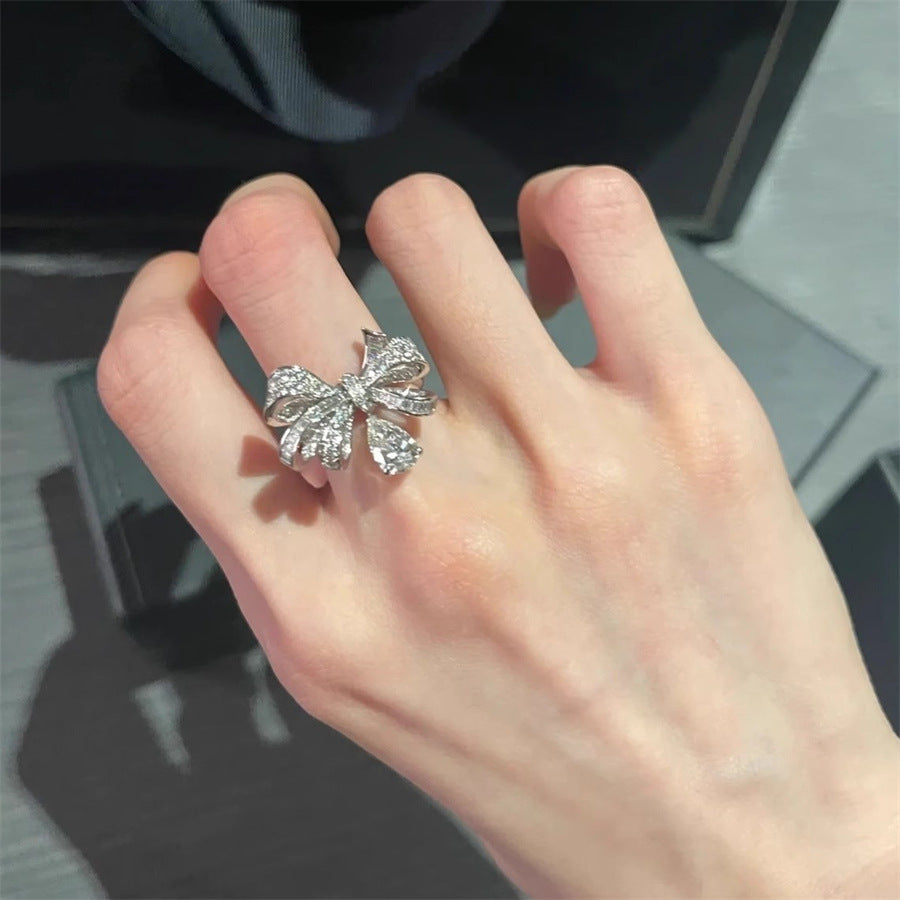 Women's Zircon Bow Love Heart-shaped Light Luxury High Rings