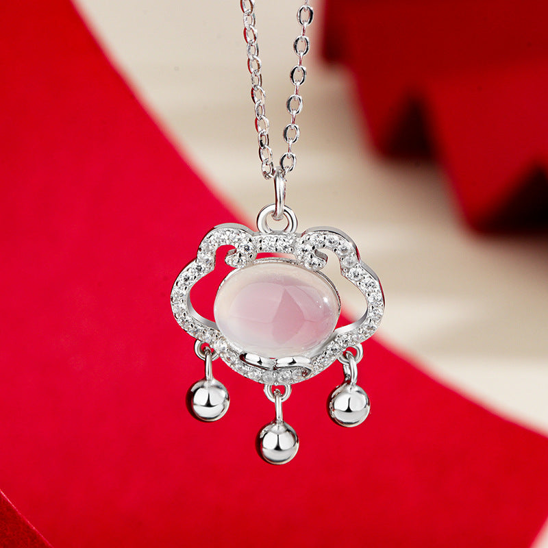 Safety Lock Female Affordable Luxury Style Niche Necklaces