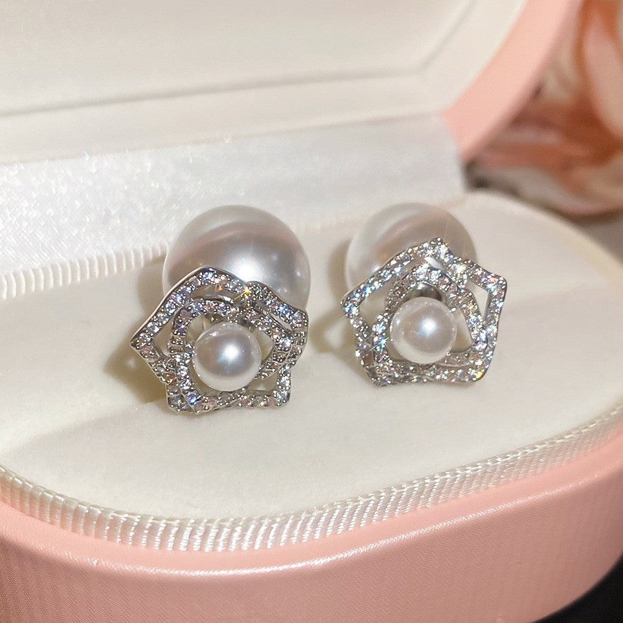 Women's Style Refined Zircon Flower Pearl Light Luxury High-grade Ear Earrings