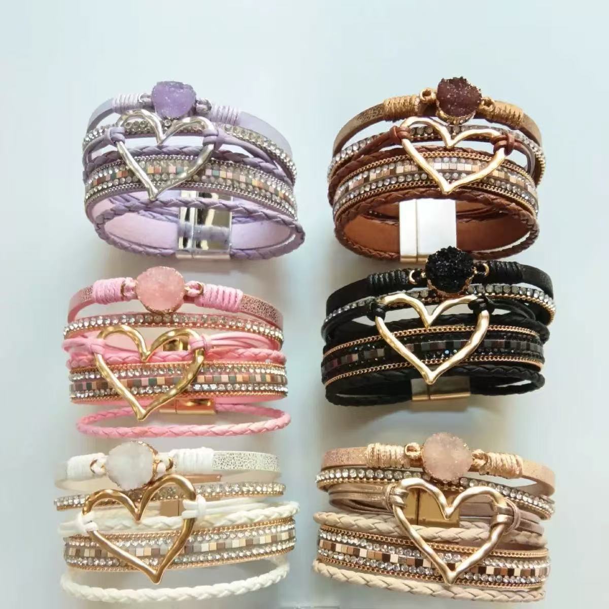 Women's Bohemian Style Gravel Woven Heart Magnetic Niche Bracelet