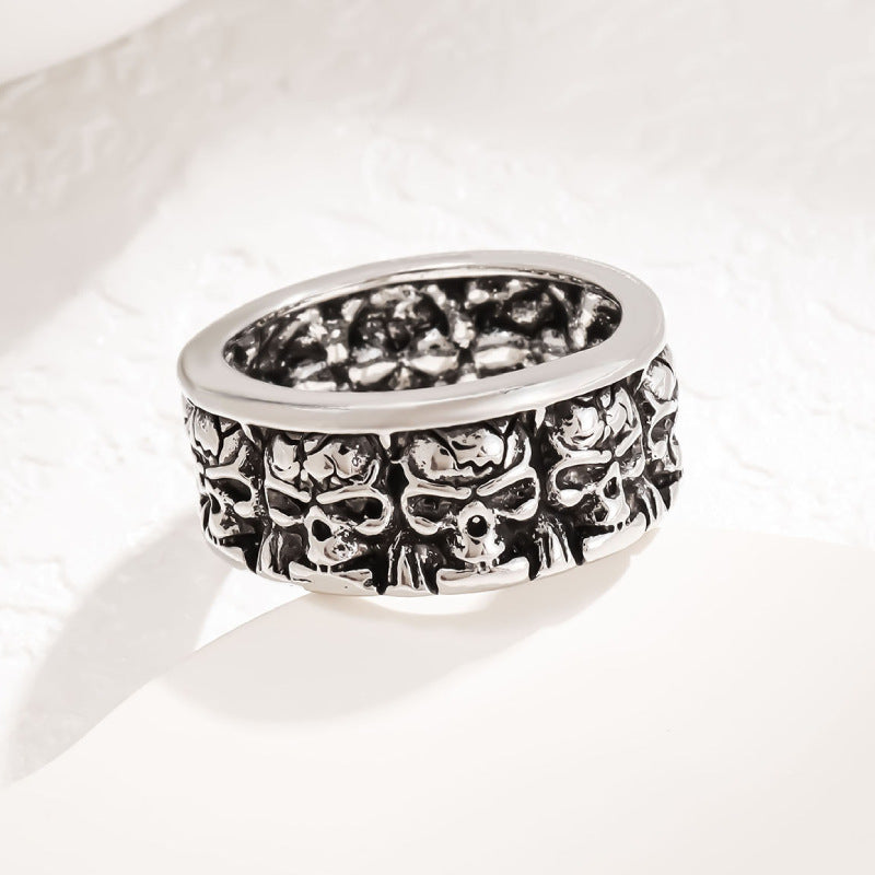 Retro Full Circle Domineering Skull Fashion Rings