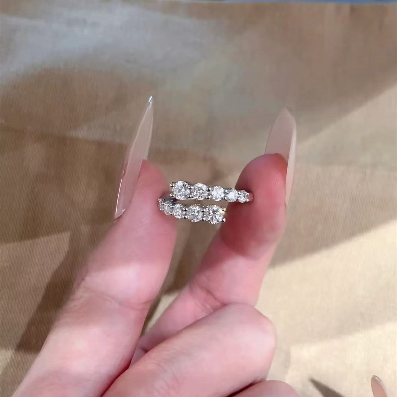 Women's Sparkling Full Rhinestone Cross Stackable Imitation Moissanite Zircon Exquisite Luxurious Ring
