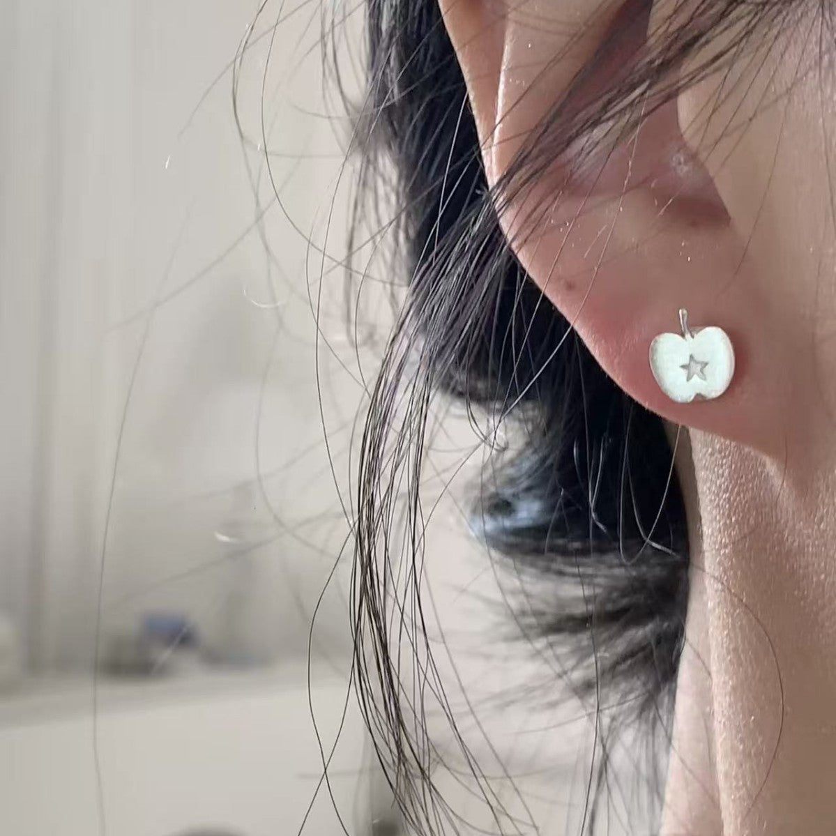 Unique Design Brushed Apple Female Exquisite Daily Fashion Stud Earrings