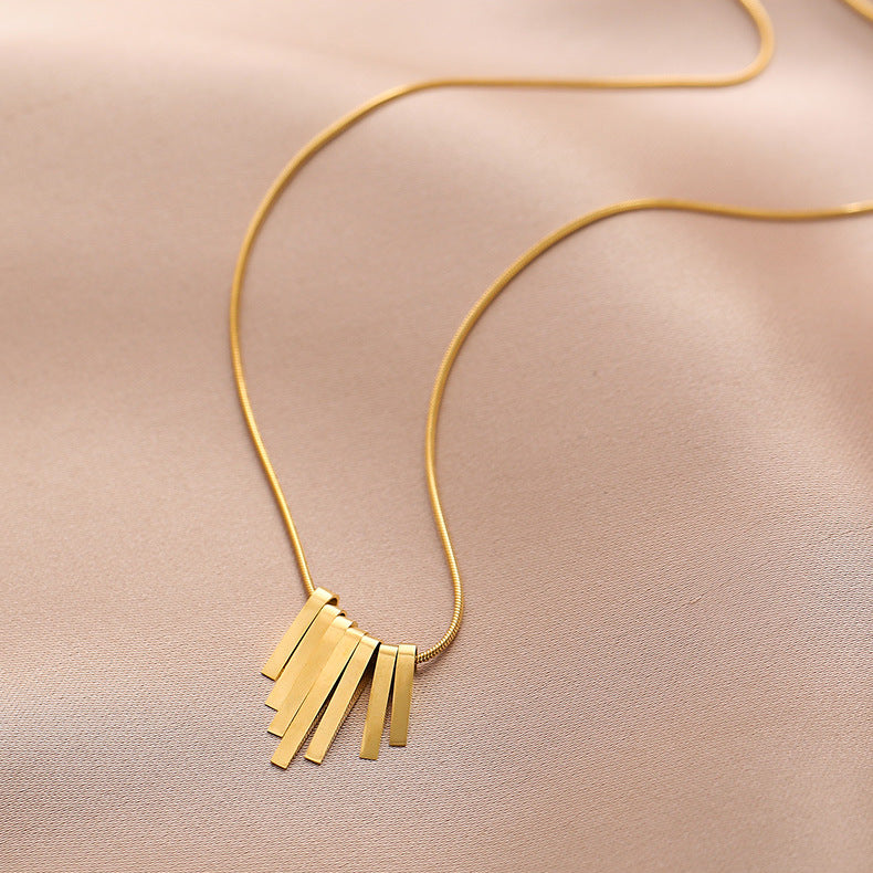 High-grade Simple Retro Gold Tassel Female Trendy Necklaces