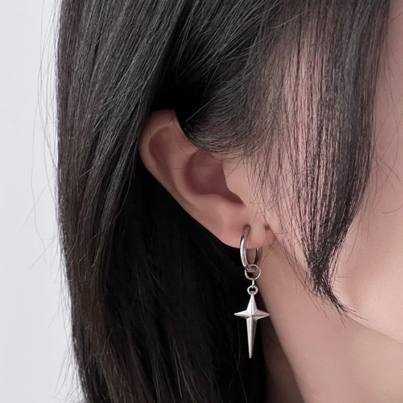 Women's Small Simple Hollow Pearl High-grade Refined Stud Earrings