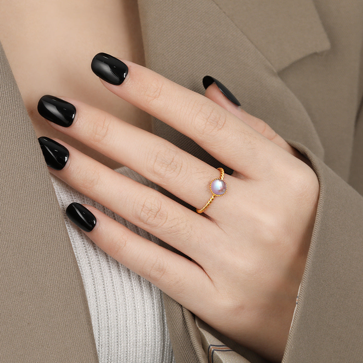 Women's Luxury Fashion Personality Moonstone Twist Titanium Rings