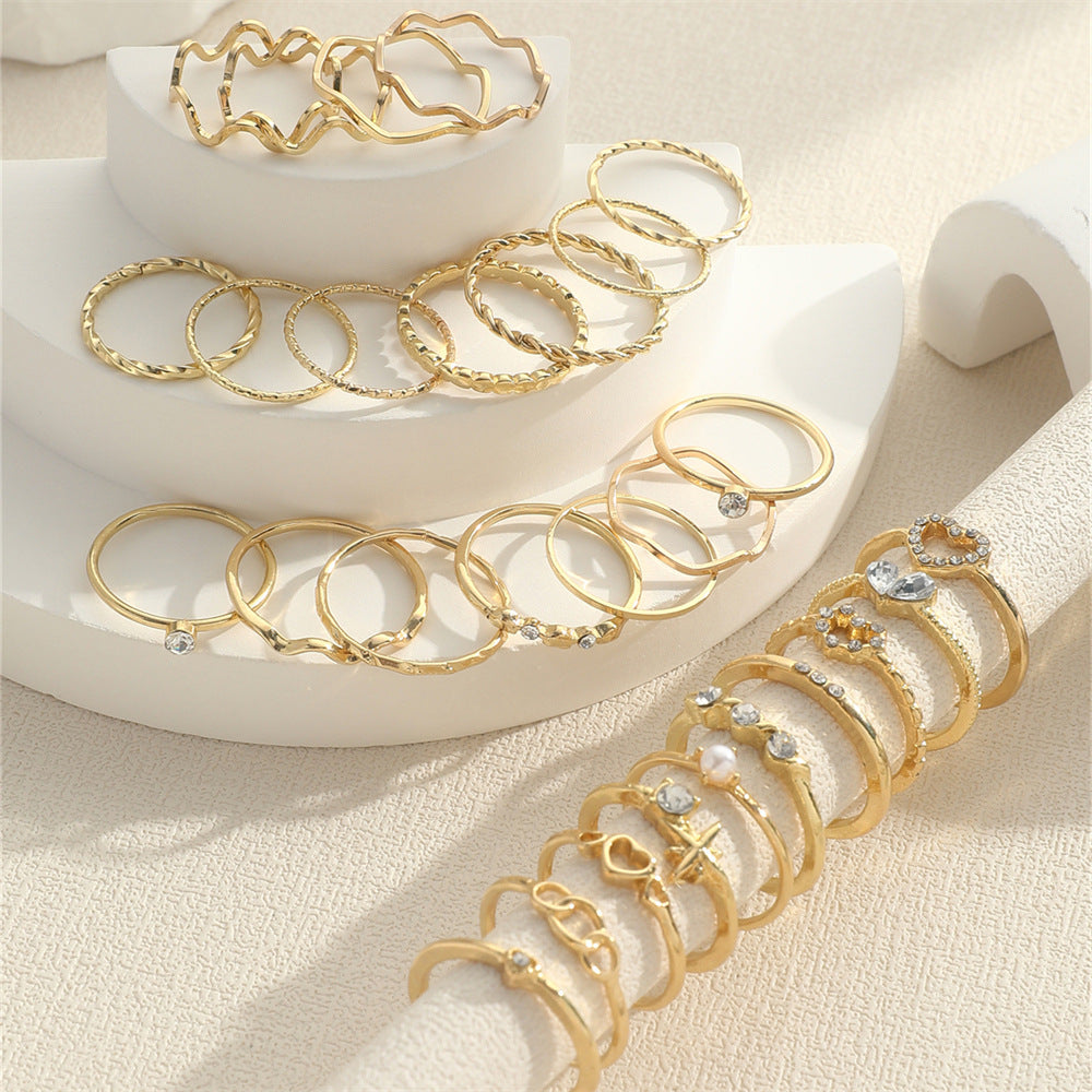 Simple Rhinestone Love Wave Set Golden Rings