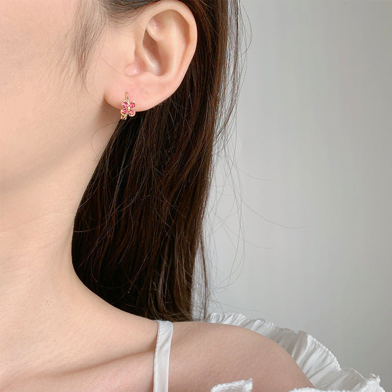 Flower Rhinestone Simple Design Exquisite Refined Grace Ear Earrings