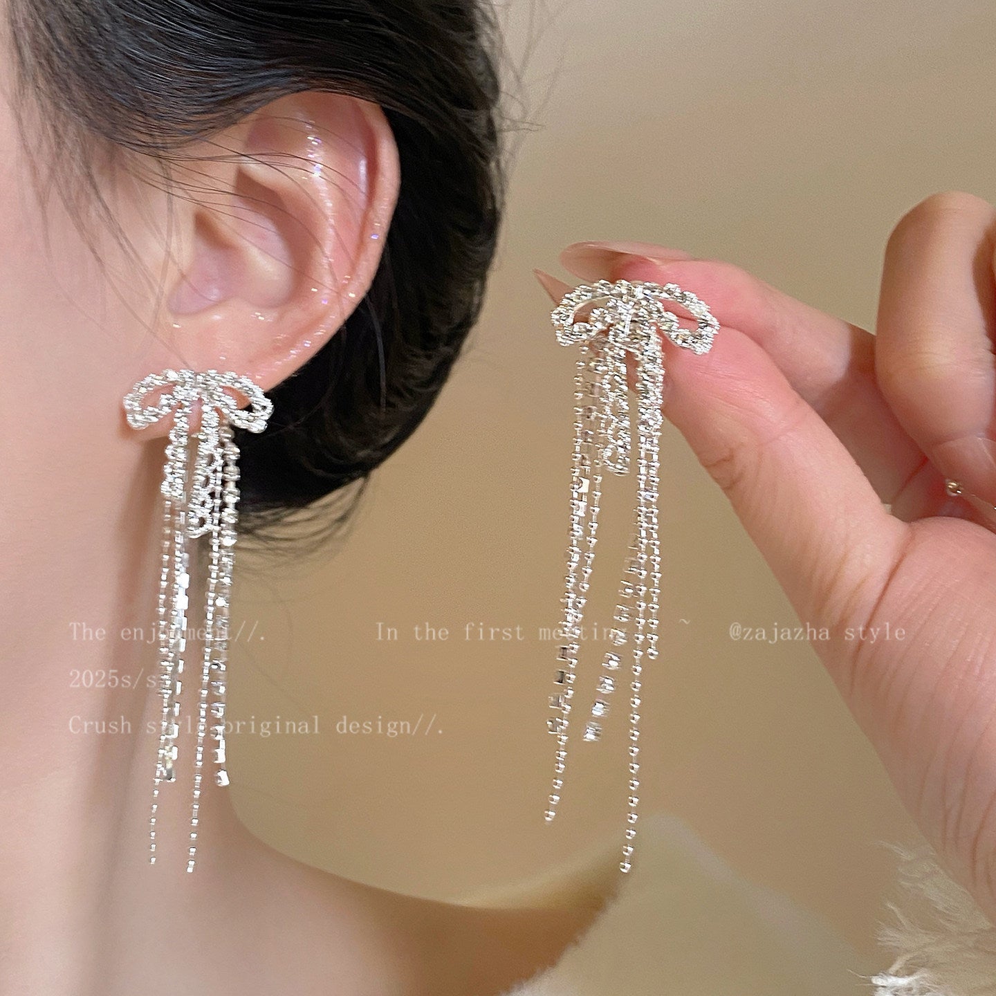 Women's French Retro Lace Strap Bow Fashion Earrings